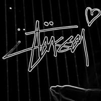 フレッシュ Stussy ロゴ 書き方 ガサタメガ